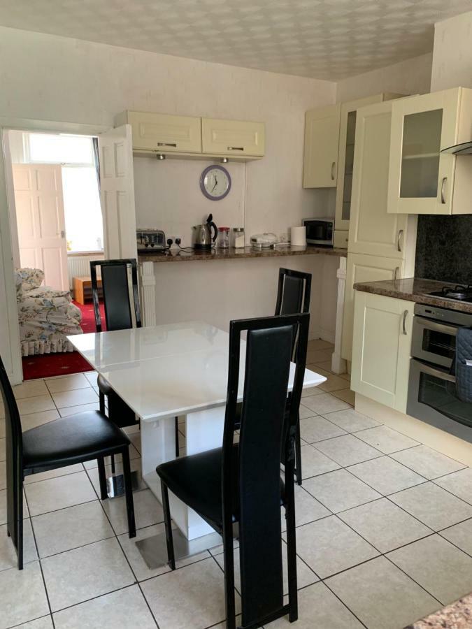 Travis House One Appartement Burnley Buitenkant foto