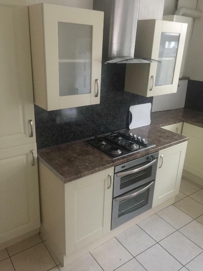 Travis House One Appartement Burnley Buitenkant foto