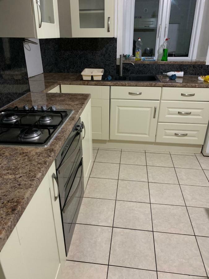 Travis House One Appartement Burnley Buitenkant foto